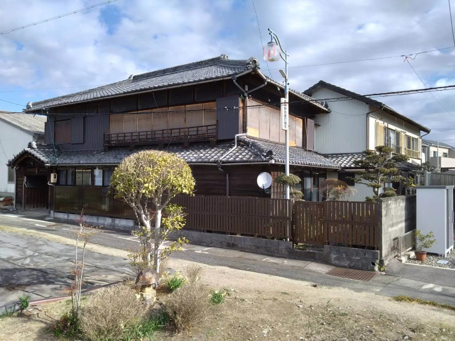 古い住宅のリフォームの制震ダンパー施工事例